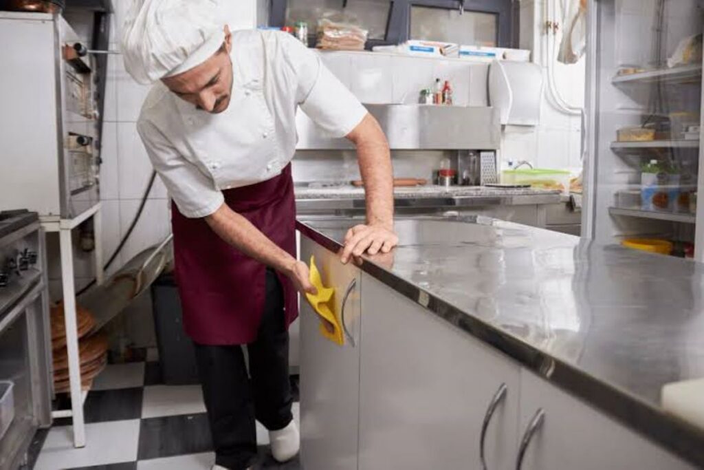 clinical cleaning services
